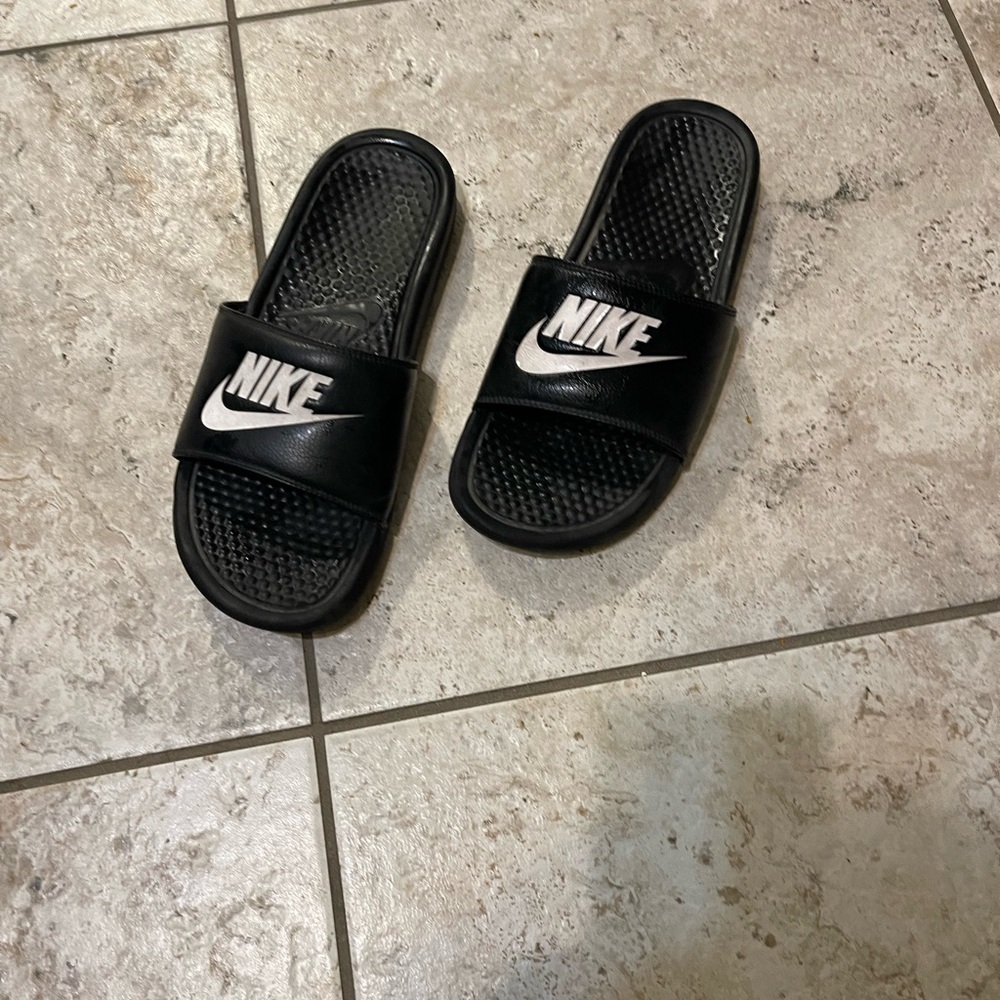 Nike Black Comfort Slides